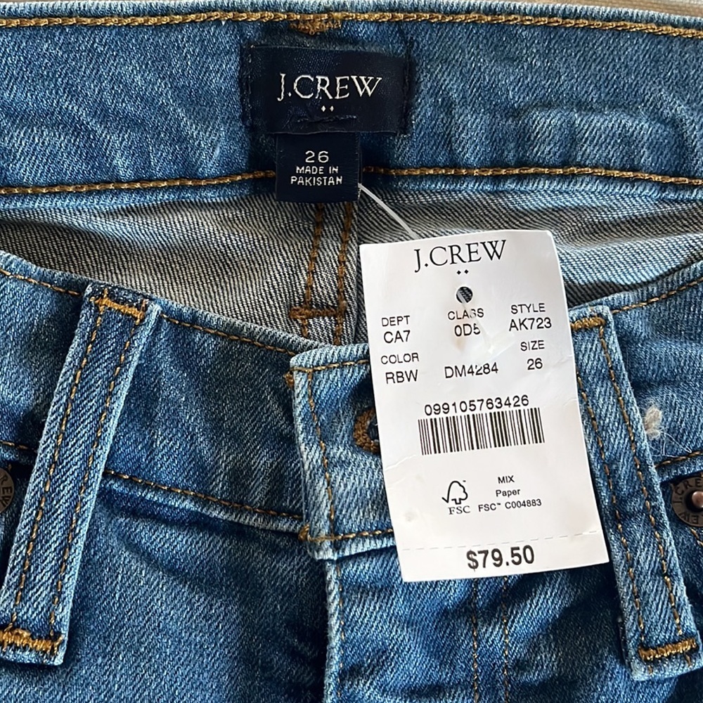 𝅺J. Crew Slim Boyfriend Jeans - Picture 2 of 6